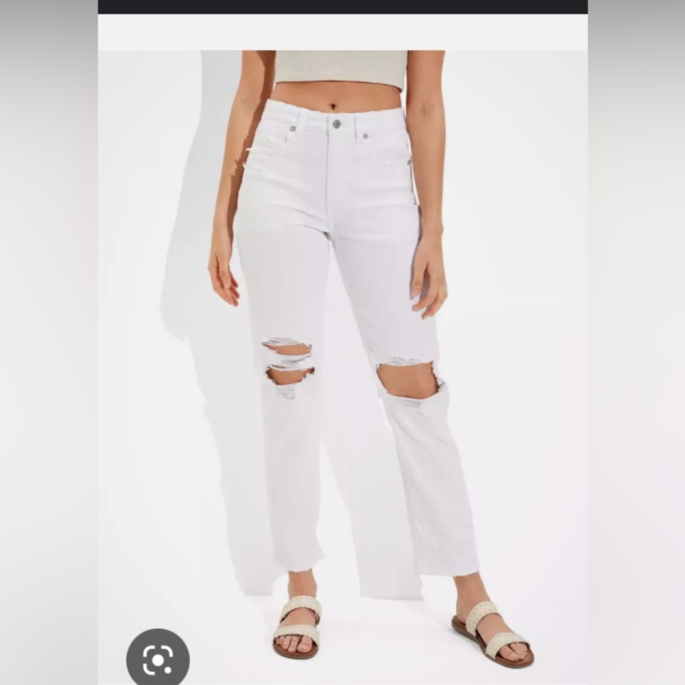 American eagle white distressed straight leg jeans